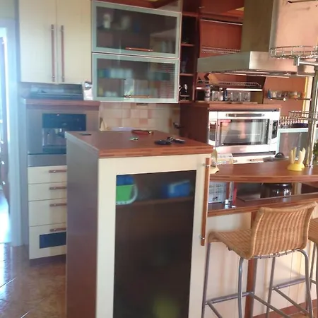 Egyutt A Csalad I. Apartman דירה שיופוק